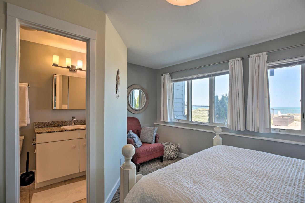 Lakefront Family Retreat With Grill Steps To Beach! Gary Εξωτερικό φωτογραφία