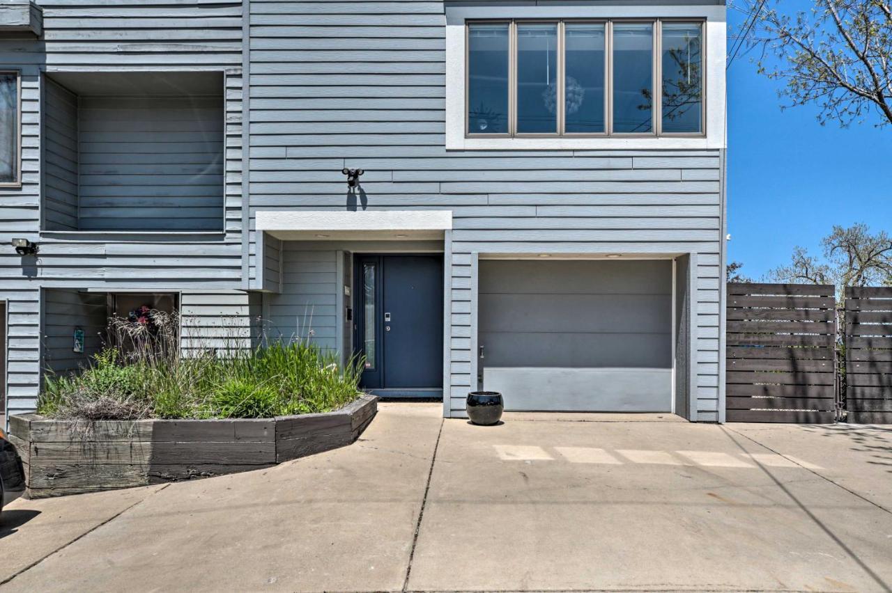 Lakefront Family Retreat With Grill Steps To Beach! Gary Εξωτερικό φωτογραφία